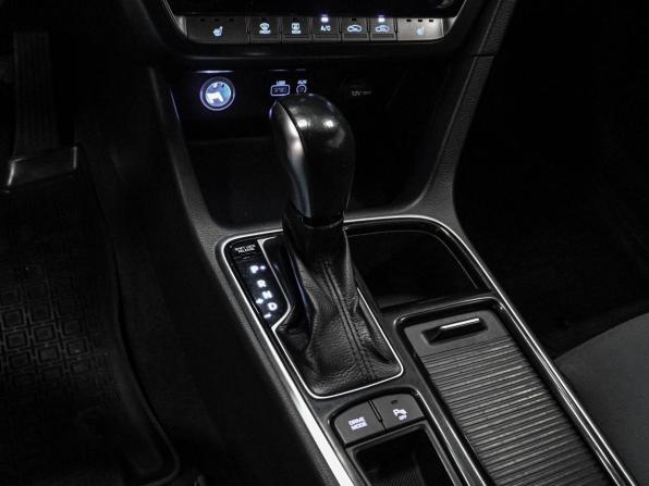 Hyundai Sonata VII (LF) Рестайлинг с пробегом 2019 года, цена 1 589 000 рублей, 112264 км, седан, Автокод Объявления