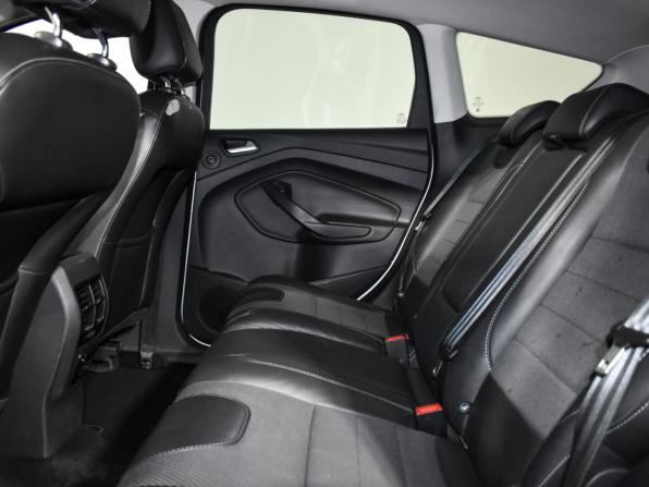 Ford Kuga II с пробегом 2015 года, цена 1 490 000 рублей, 85000 км, внедорожник, Автокод Объявления