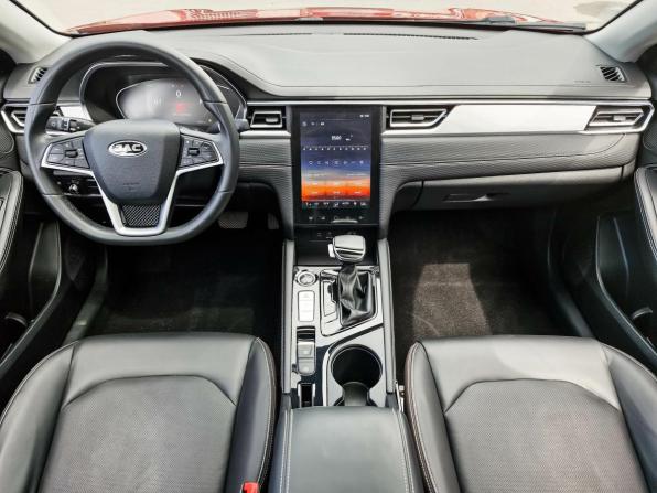 JAC J7 I с пробегом 2023 года, цена 1 199 000 рублей, 80148 км, хэтчбек, Автокод Объявления