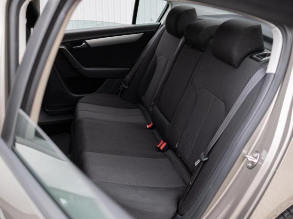 Volkswagen Passat B7 с пробегом 2012 года, цена 859 000 рублей, 228989 км, седан, Автокод Объявления