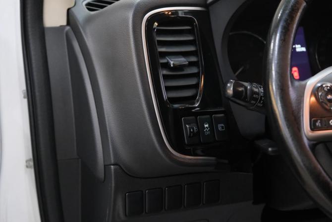 Mitsubishi Outlander III с пробегом 2012 года, цена 1 549 000 рублей, 253000 км, внедорожник, Автокод Объявления