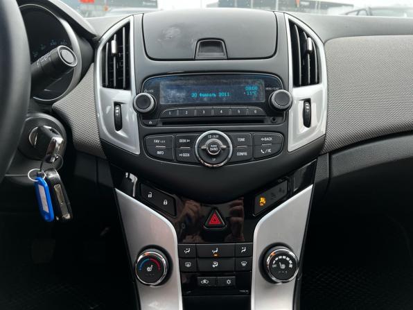 Chevrolet Cruze I Рестайлинг с пробегом 2013 года, цена 755 000 рублей, 184239 км, седан, Автокод Объявления