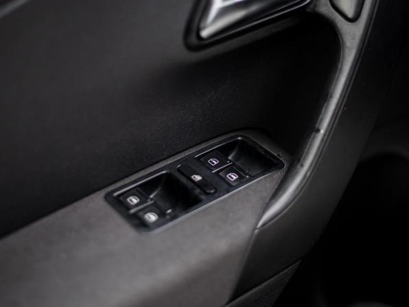 Volkswagen Polo V с пробегом 2013 года, цена 580 000 рублей, 247931 км, седан, Автокод Объявления