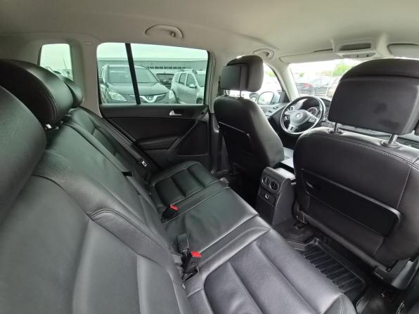 Volkswagen Tiguan I Рестайлинг с пробегом 2012 года, цена 1 400 000 рублей, 215566 км, внедорожник, Автокод Объявления