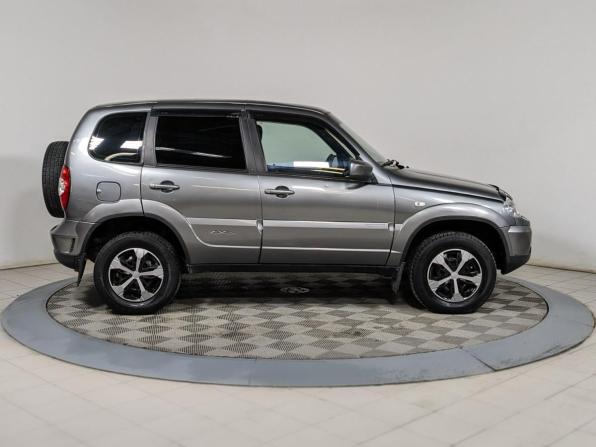 Chevrolet Niva I Рестайлинг с пробегом 2020 года, цена 649 900 рублей, 98000 км, внедорожник, Автокод Объявления