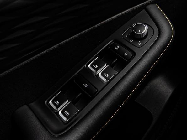 Geely Coolray I Рестайлинг с пробегом 2025 года, цена 2 597 000 рублей, 13009 км, внедорожник, Автокод Объявления