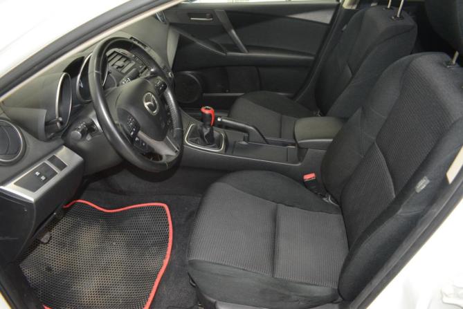 Mazda 3 II (BL) Рестайлинг с пробегом 2012 года, цена 899 000 рублей, 173000 км, седан, Автокод Объявления