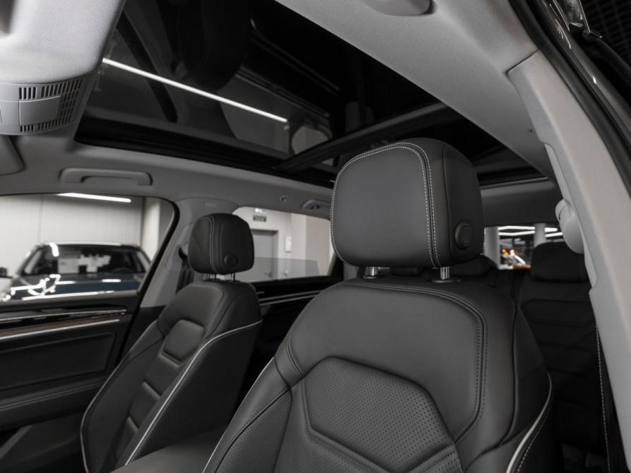 Volkswagen Touareg III Рестайлинг Москва  - изображение 10