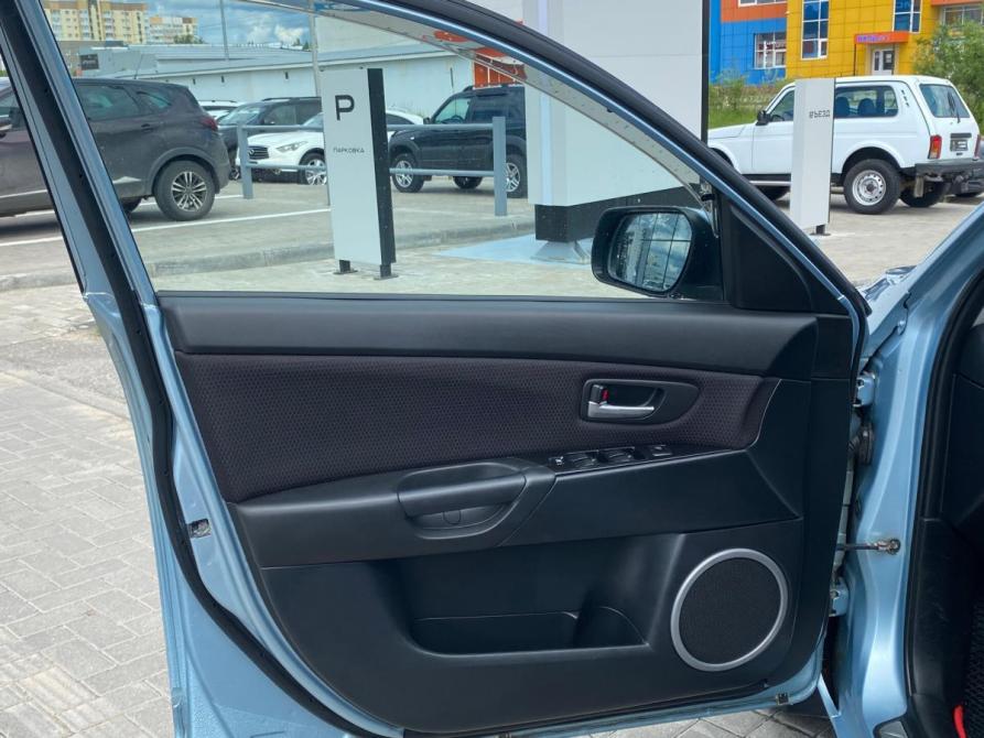 Mazda 3 I (BK) Рестайлинг Сыктывкар  - изображение 13