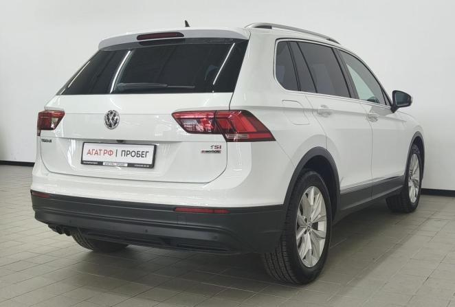 Volkswagen Tiguan II с пробегом 2018 года, цена 2 349 000 рублей, 110027 км, внедорожник, Автокод Объявления