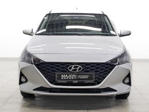 Hyundai Solaris II Рестайлинг с пробегом 2021 года, цена 1 670 000 рублей, 37766 км, седан, Автокод Объявления