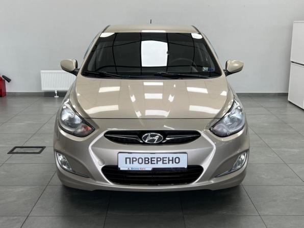 Hyundai Solaris I с пробегом 2012 года, цена 500 000 рублей, 184928 км, седан, Автокод Объявления