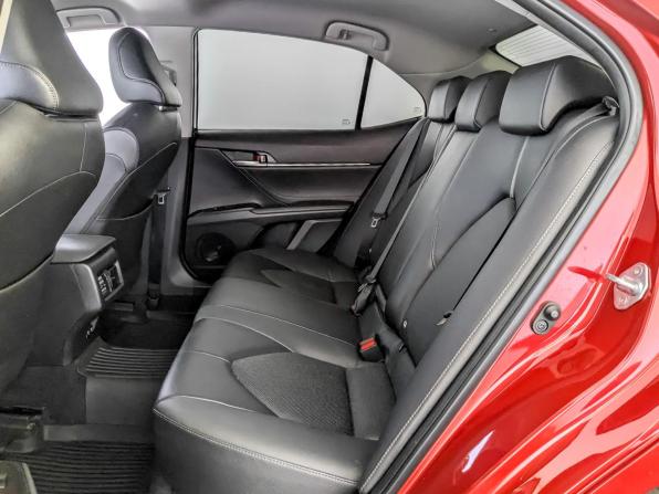 Toyota Camry VIII (XV70) Рестайлинг с пробегом 2021 года, цена 3 300 000 рублей, 53464 км, седан, Автокод Объявления