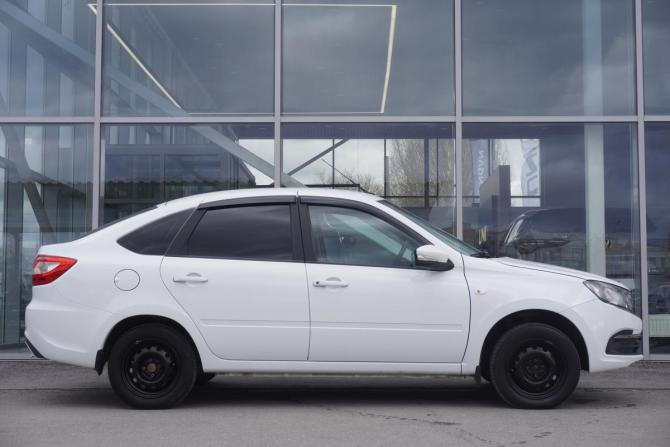 Lada (ВАЗ) Granta I Рестайлинг с пробегом 2021 года, цена 750 000 рублей, 33000 км, хэтчбек, Автокод Объявления