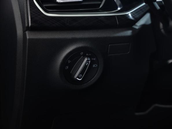 Volkswagen Polo VI с пробегом 2021 года, цена 1 659 777 рублей, 132731 км, лифтбек, Автокод Объявления