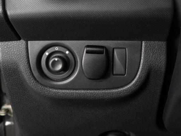 Renault Sandero II с пробегом 2015 года, цена 719 000 рублей, 145455 км, хэтчбек, Автокод Объявления