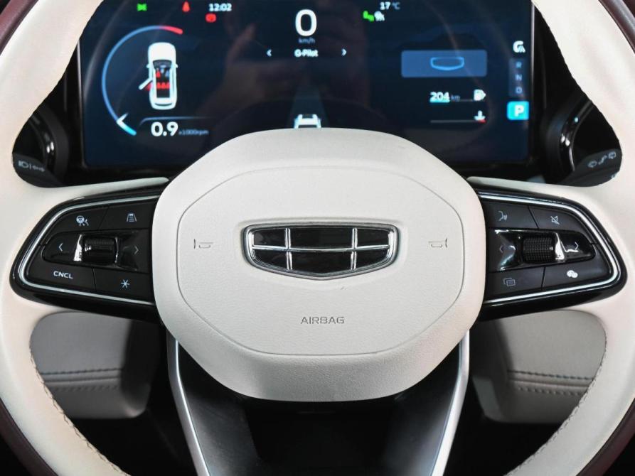 Geely Monjaro I Ростов-на-Дону  - изображение 13