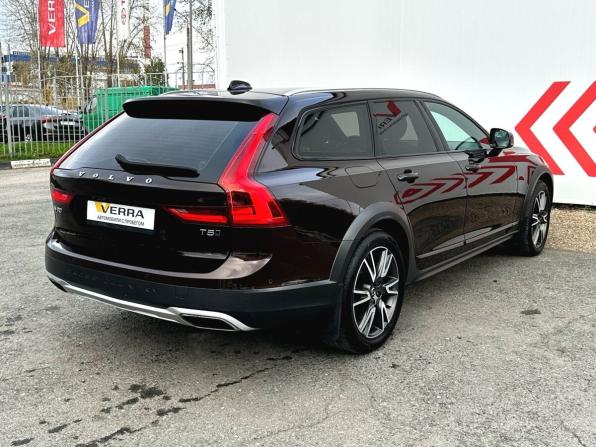 Volvo V90 Cross Country I с пробегом 2018 года, цена 3 300 000 рублей, 128146 км, универсал, Автокод Объявления