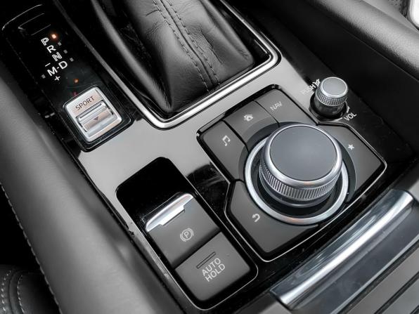 Mazda 6 III (GJ) Рестайлинг 2 с пробегом 2020 года, цена 2 414 000 рублей, 78938 км, седан, Автокод Объявления