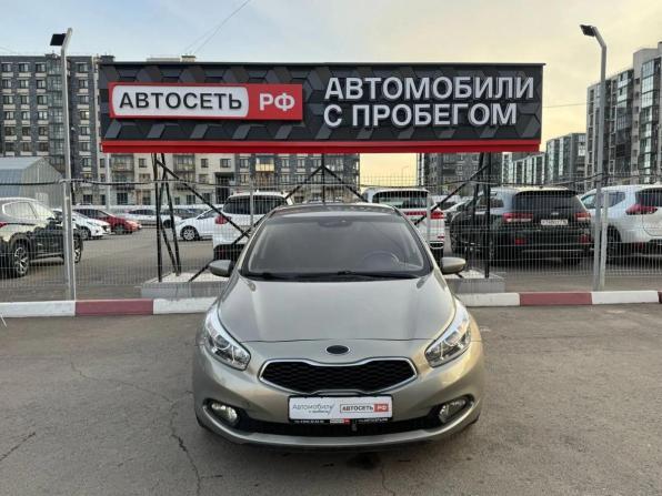 Kia Ceed II с пробегом 2015 года, цена 1 200 557 рублей, 186386 км, хэтчбек, Автокод Объявления