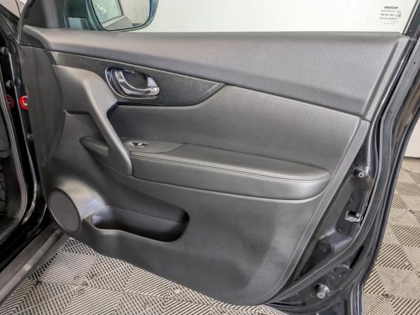 Nissan X-Trail III с пробегом 2015 года, цена 1 800 000 рублей, 110187 км, внедорожник, Автокод Объявления