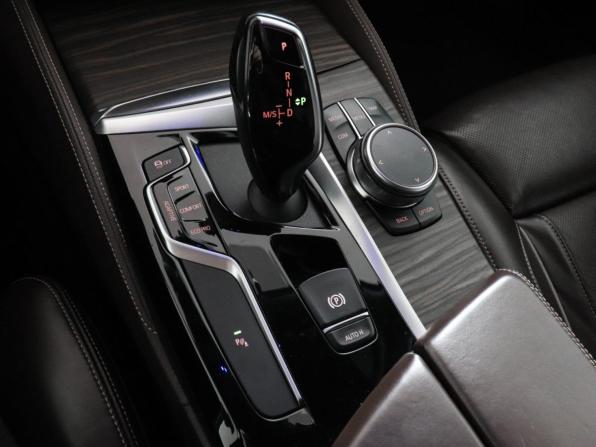 BMW 5 серии VII (G30/G31/G38) с пробегом 2019 года, цена 5 049 000 рублей, 121921 км, седан, Автокод Объявления