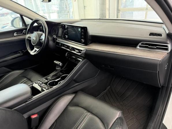 Kia K5 III с пробегом 2021 года, цена 2 409 000 рублей, 99054 км, седан, Автокод Объявления