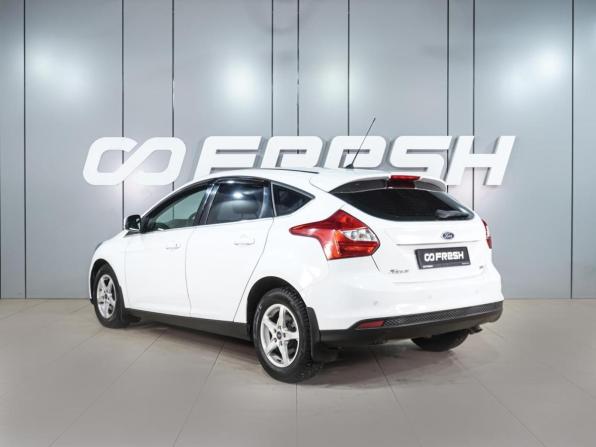 Ford Focus III с пробегом 2015 года, цена 899 000 рублей, 142157 км, хэтчбек, Автокод Объявления