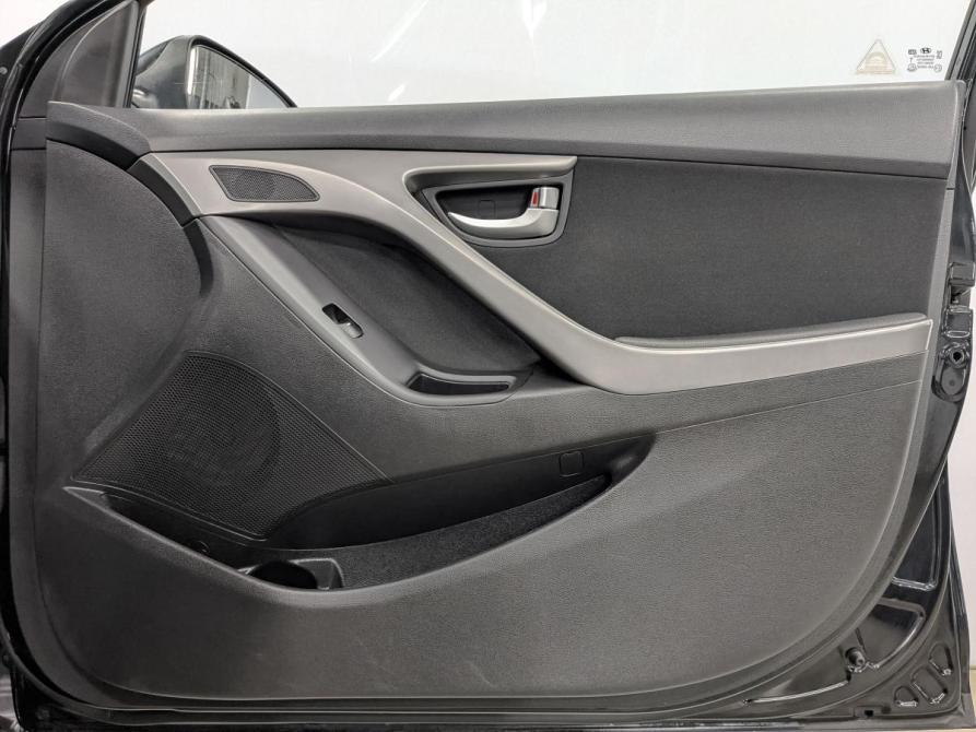 Hyundai Elantra V (MD) Рестайлинг Москва  - изображение 25