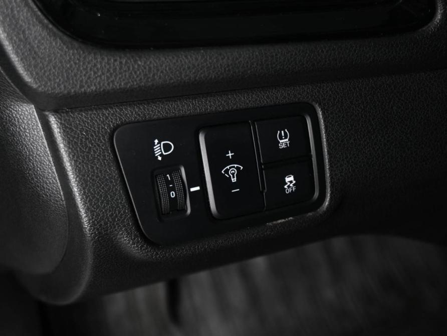 Hyundai Solaris II Рестайлинг Ростов-на-Дону  - изображение 17
