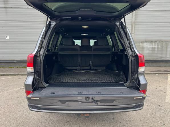 Toyota Land Cruiser 200 Series Рестайлинг 2 с пробегом 2019 года, цена 6 479 000 рублей, 190380 км, внедорожник, Автокод Объявления