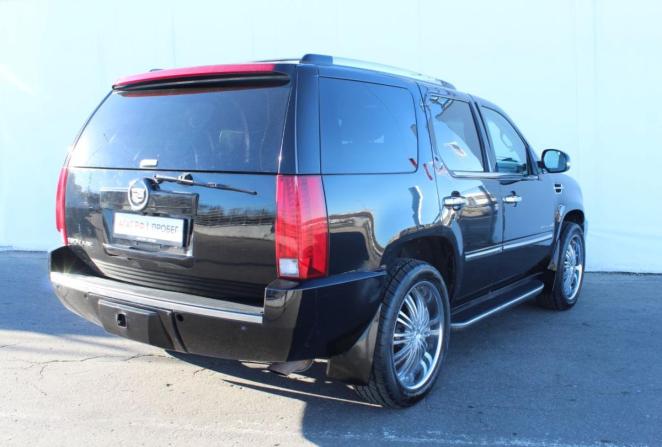 Cadillac Escalade III с пробегом 2006 года, цена 1 100 000 рублей, 184793 км, внедорожник, Автокод Объявления