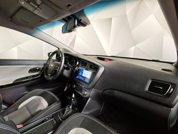 Kia Ceed II с пробегом 2013 года, цена 1 019 000 рублей, 162870 км, хэтчбек, Автокод Объявления