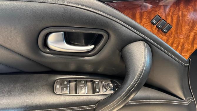 Infiniti QX80 I Рестайлинг с пробегом 2015 года, цена 2 875 000 рублей, 171758 км, внедорожник, Автокод Объявления