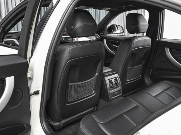 BMW 3 серии VI (F3x) Рестайлинг с пробегом 2018 года, цена 3 068 950 рублей, 81180 км, седан, Автокод Объявления