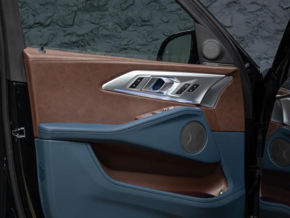 Новый BMW XM 2026 года, цена 19 990 000 рублей, внедорожник, Автокод Объявления