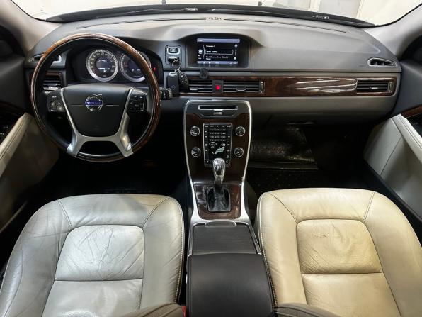 Volvo XC70 II с пробегом 2012 года, цена 1 580 000 рублей, 225425 км, универсал, Автокод Объявления