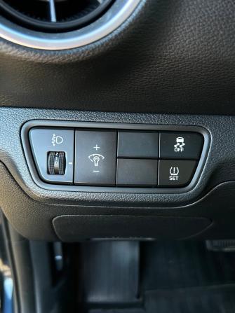 Kia Cerato IV Рестайлинг с пробегом 2022 года, цена 2 180 000 рублей, 113860 км, седан, Автокод Объявления