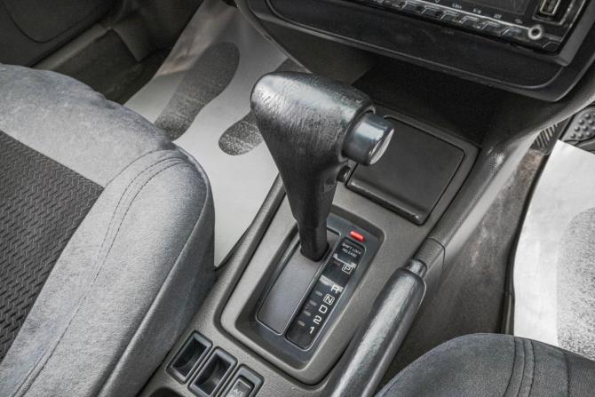 Nissan Expert с пробегом 2002 года, цена 349 000 рублей, 329000 км, универсал, Автокод Объявления