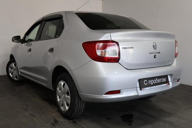 Renault Logan II с пробегом 2017 года, цена 699 000 рублей, 155000 км, седан, Автокод Объявления
