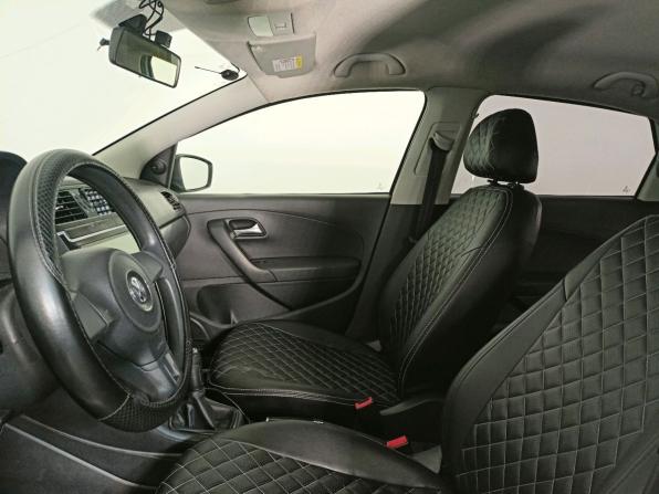 Volkswagen Polo V с пробегом 2012 года, цена 585 000 рублей, 240000 км, седан, Автокод Объявления
