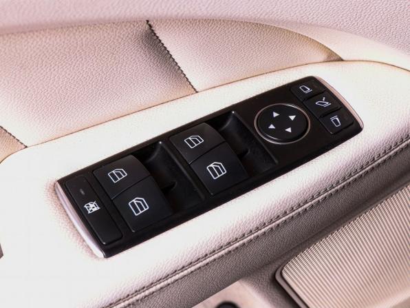 Mercedes-Benz CLS II (C218) с пробегом 2013 года, цена 3 450 000 рублей, 360608 км, седан, Автокод Объявления