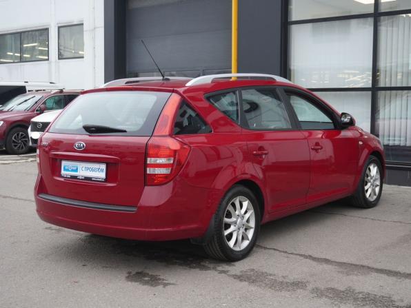 Kia Ceed I с пробегом 2008 года, цена 650 000 рублей, 174535 км, универсал, Автокод Объявления