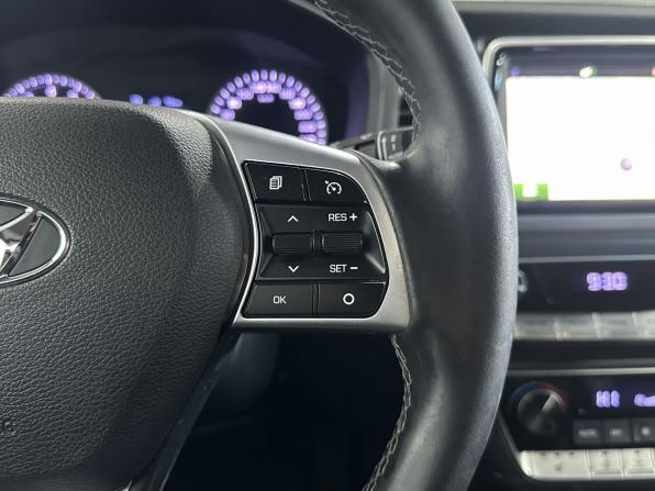 Hyundai Sonata VII (LF) Рестайлинг с пробегом 2019 года, цена 1 690 000 рублей, 178844 км, седан, Автокод Объявления