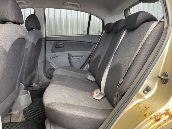 Kia Rio II с пробегом 2005 года, цена 165 000 рублей, 200000 км, хэтчбек, Автокод Объявления
