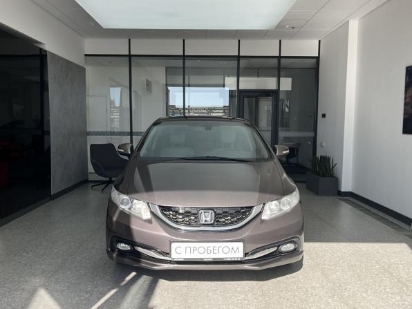 Honda Civic IX Рестайлинг с пробегом 2013 года, цена 1 250 000 рублей, 209000 км, седан, Автокод Объявления