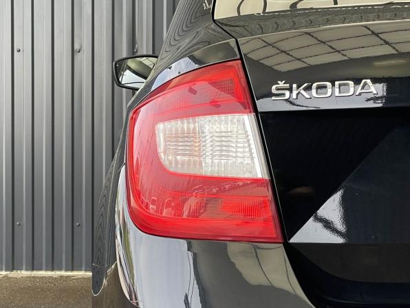 Skoda Rapid I с пробегом 2016 года, цена 867 000 рублей, 148964 км, лифтбек, Автокод Объявления