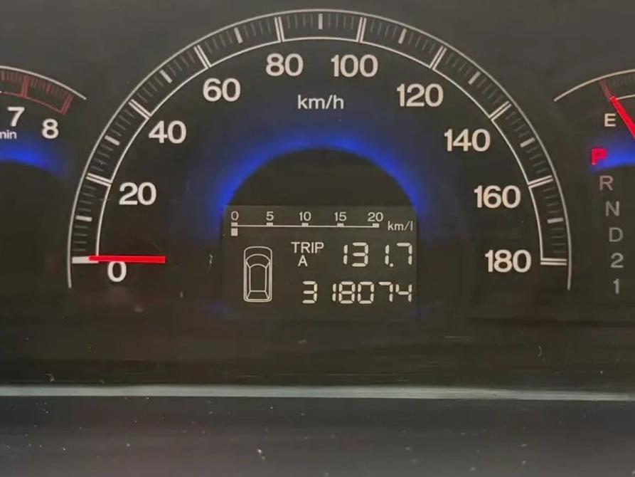 Honda Elysion I Москва  - изображение 14