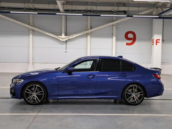 BMW 3 серии VII (G2x) с пробегом 2019 года, цена 2 790 000 рублей, 213840 км, седан, Автокод Объявления