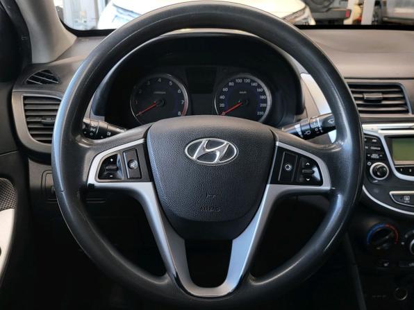 Hyundai Solaris I с пробегом 2014 года, цена 658 000 рублей, 231925 км, седан, Автокод Объявления